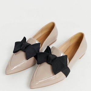 Bow Tie Flats